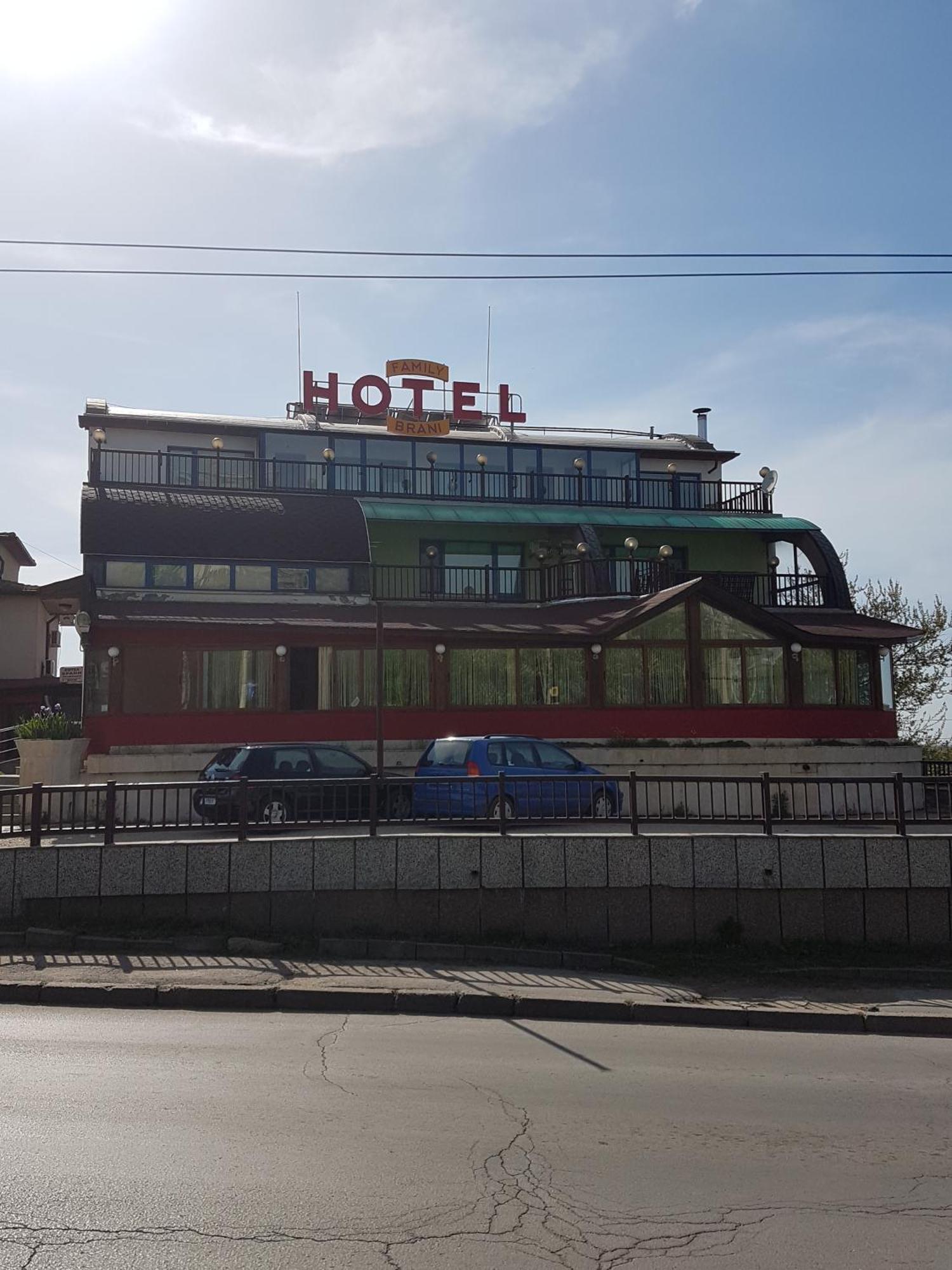 Brani Family Hotel Ruse Zewnętrze zdjęcie